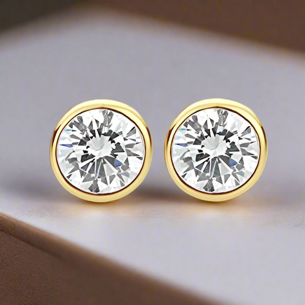 Modérna D'ora Bezel Set OB Simulated Diamond Solitaire Stud Earrings for Women Bridal