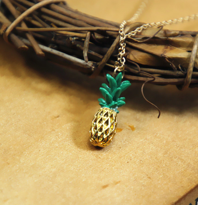 Golden Pineapple Pendant Necklace for Women Any Occasion