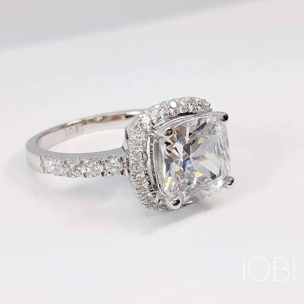 Regina 3CT Cushion Cut Halo OB Simulated Diamond Sterling Silver Platinum Plated Ring for Woman Bridal Engagement Wedding