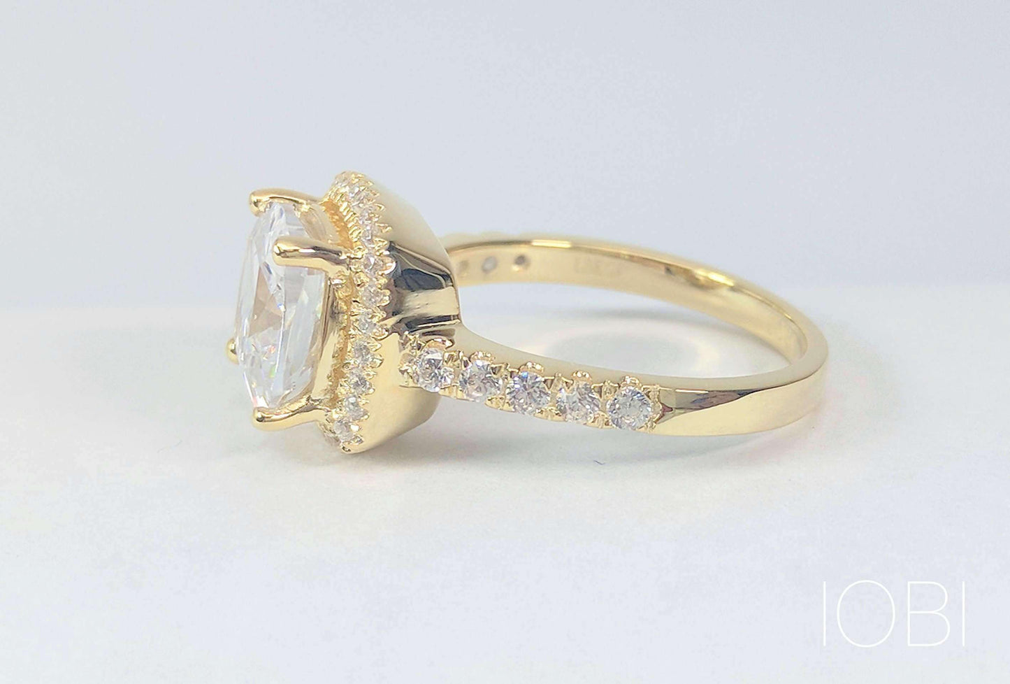 Regina D'ora 3CT Cushion Cut Halo OB Simulated Diamond Ring for Women Wedding Engagement Bridal