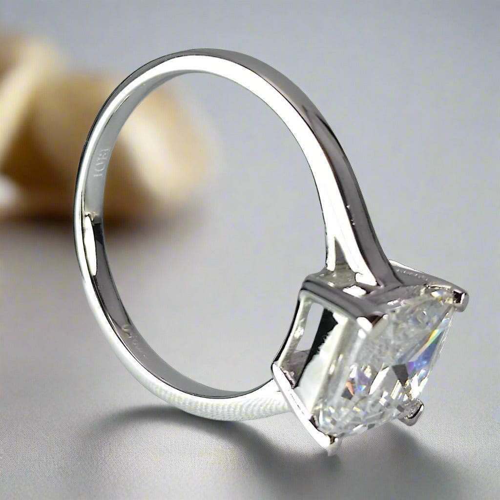 Feshionn IOBI Rings Indira 3CT Princess Cut Solitaire IOBI Cultured Diamond Ring