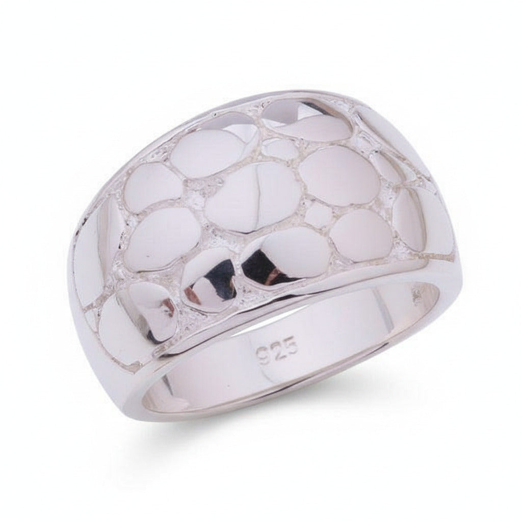 Crocodile Texture Silver Ring for Men & Women – Bold Unisex Band