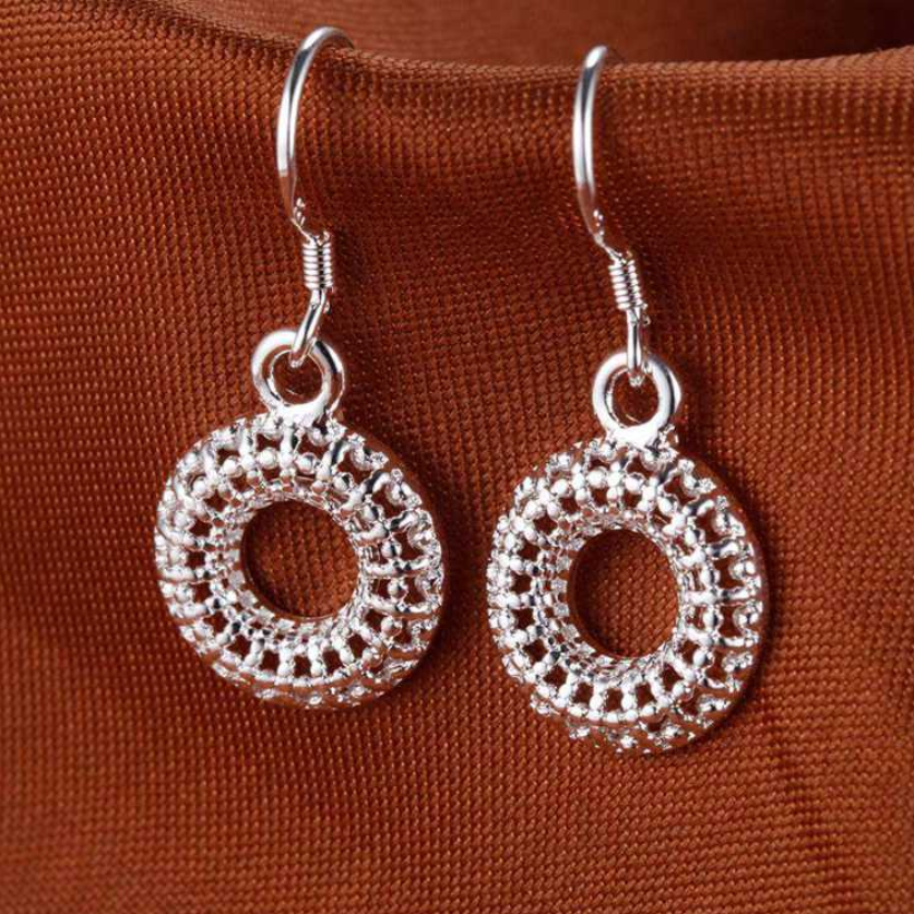 Mesh Wreath Silver Earrings
