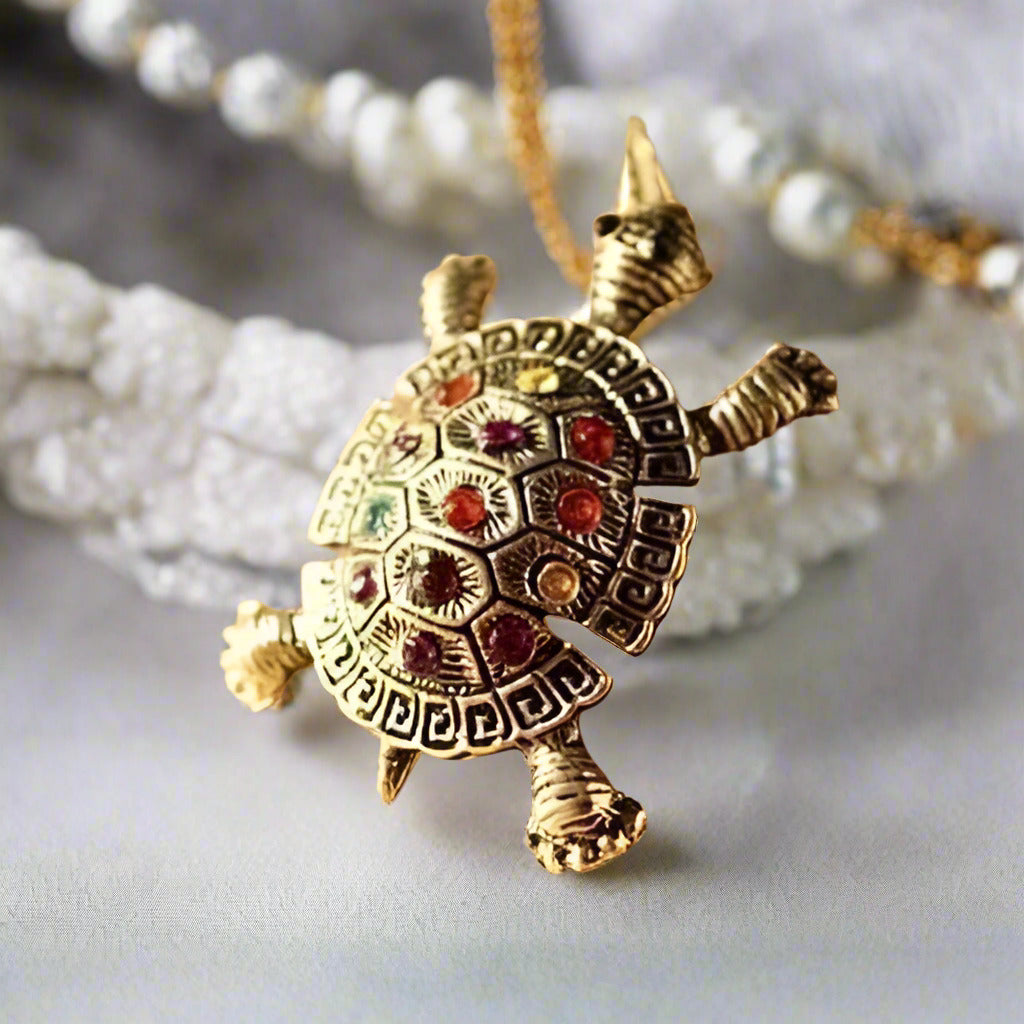 Feshionn IOBI Necklaces Retro Turtle Necklace