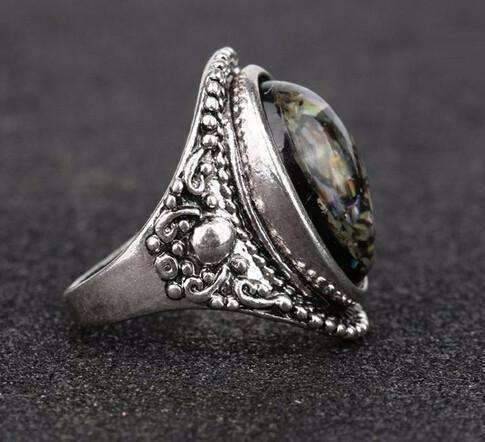 Feshionn IOBI Rings ON SALE - Abalone Cabochon Vintage Style Silver Ring